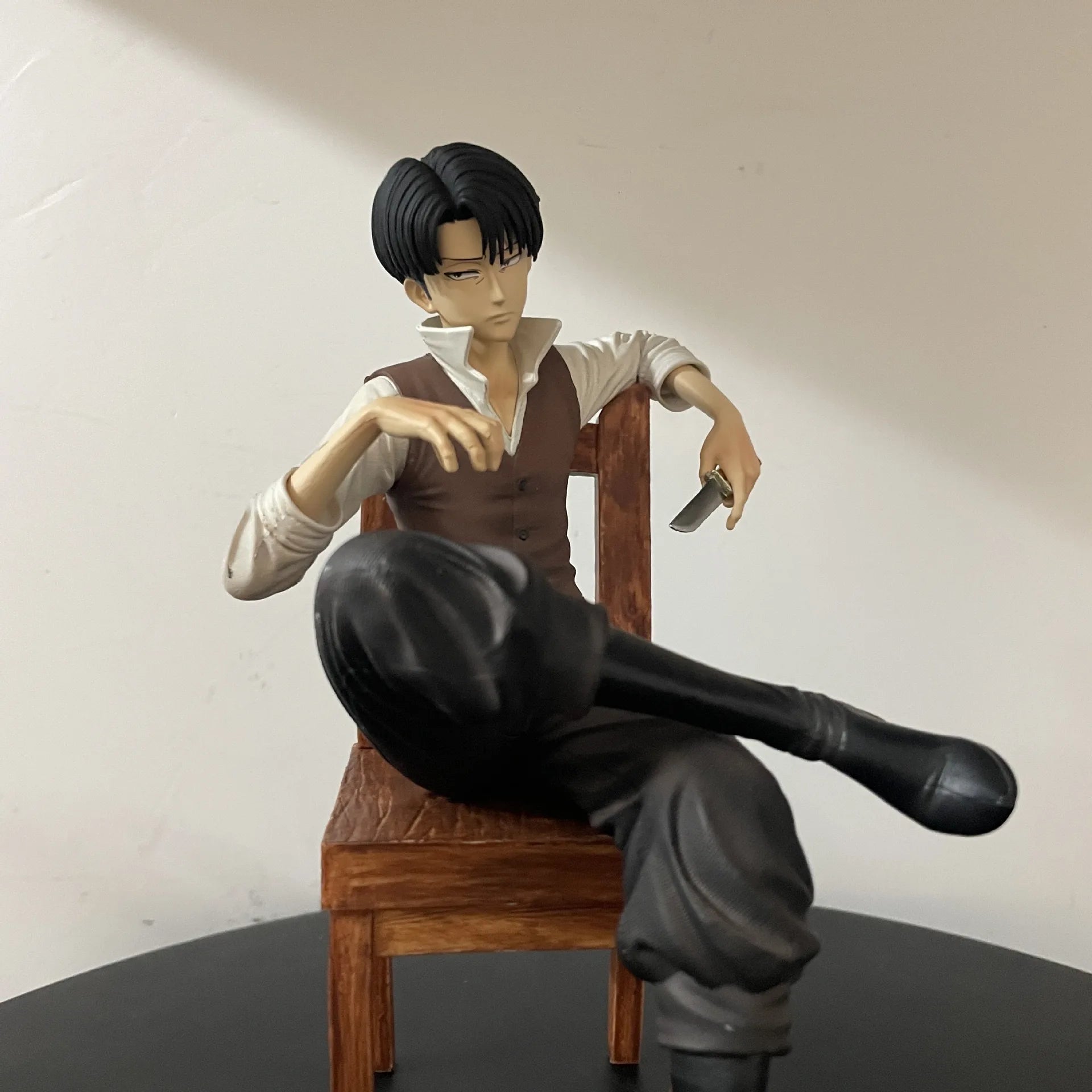 In Stock 19cm Anime Attack On Titan Figure Levi Ackerman Figures Pvc Rivaille Statue Collection Model Decora Birthday Gifts Toys